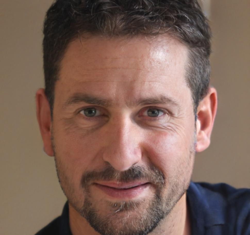 Dozent Marcus Brenner